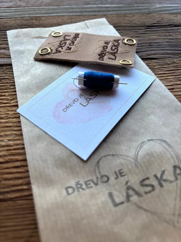 Ručně pletená deka LORICA DIY sada